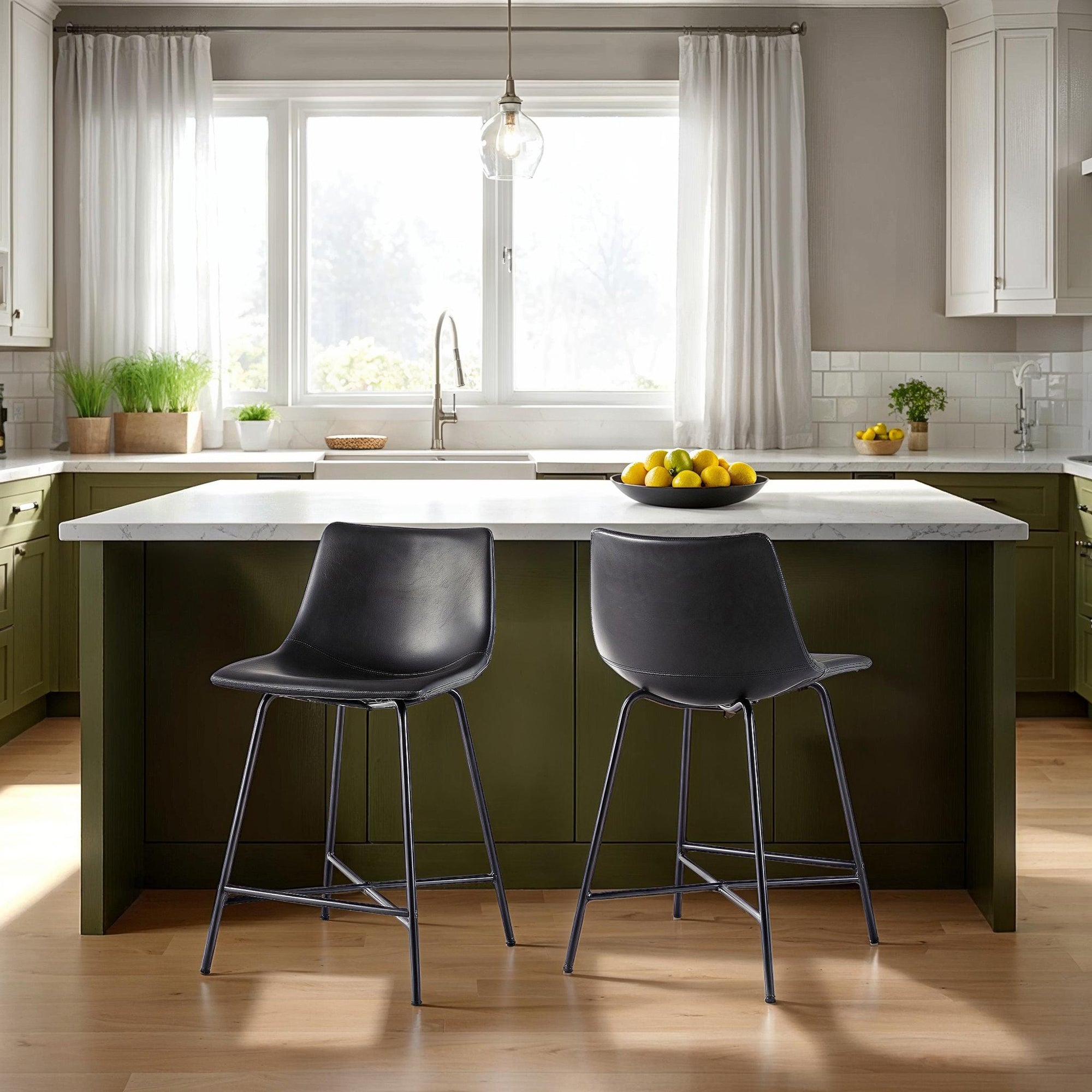 Counter Stool / Black