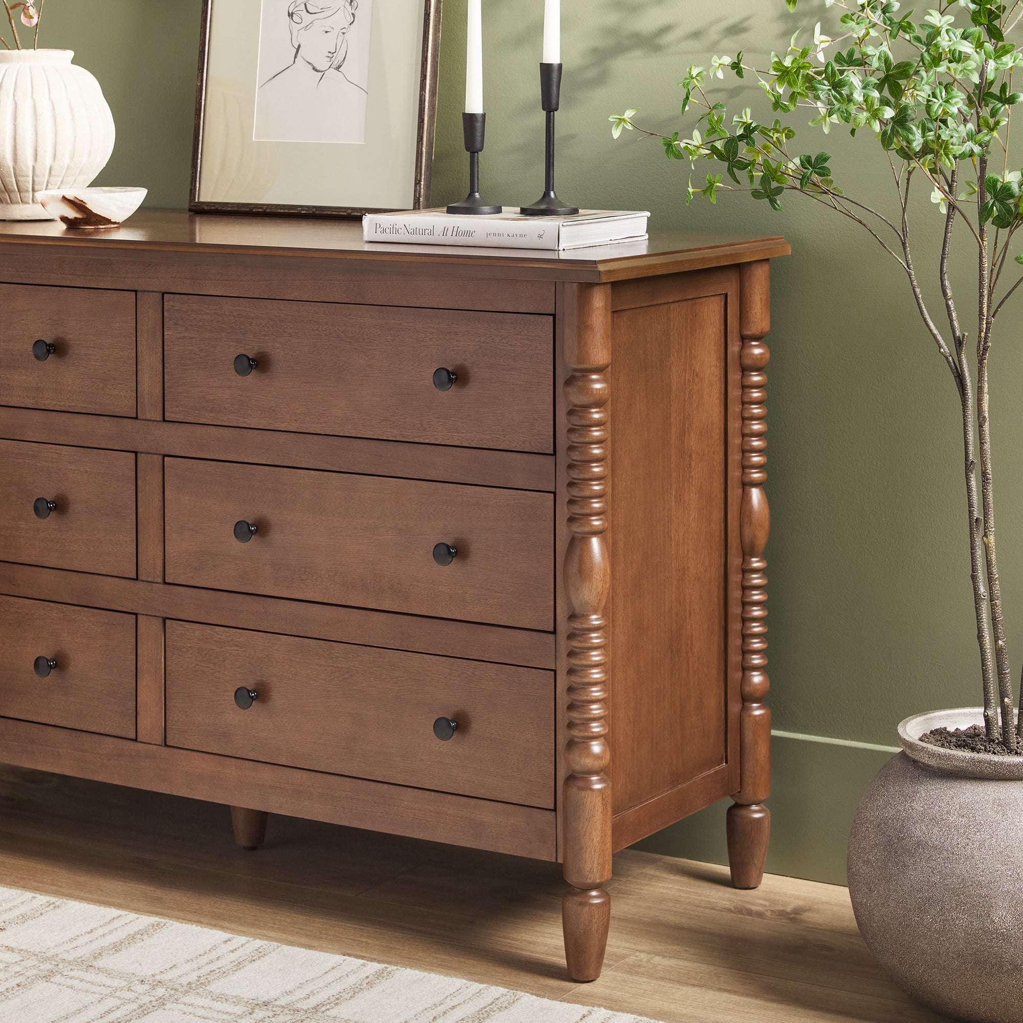Traditional Vivienne 6-Drawer Easy Assembly Solid Wood Dresser