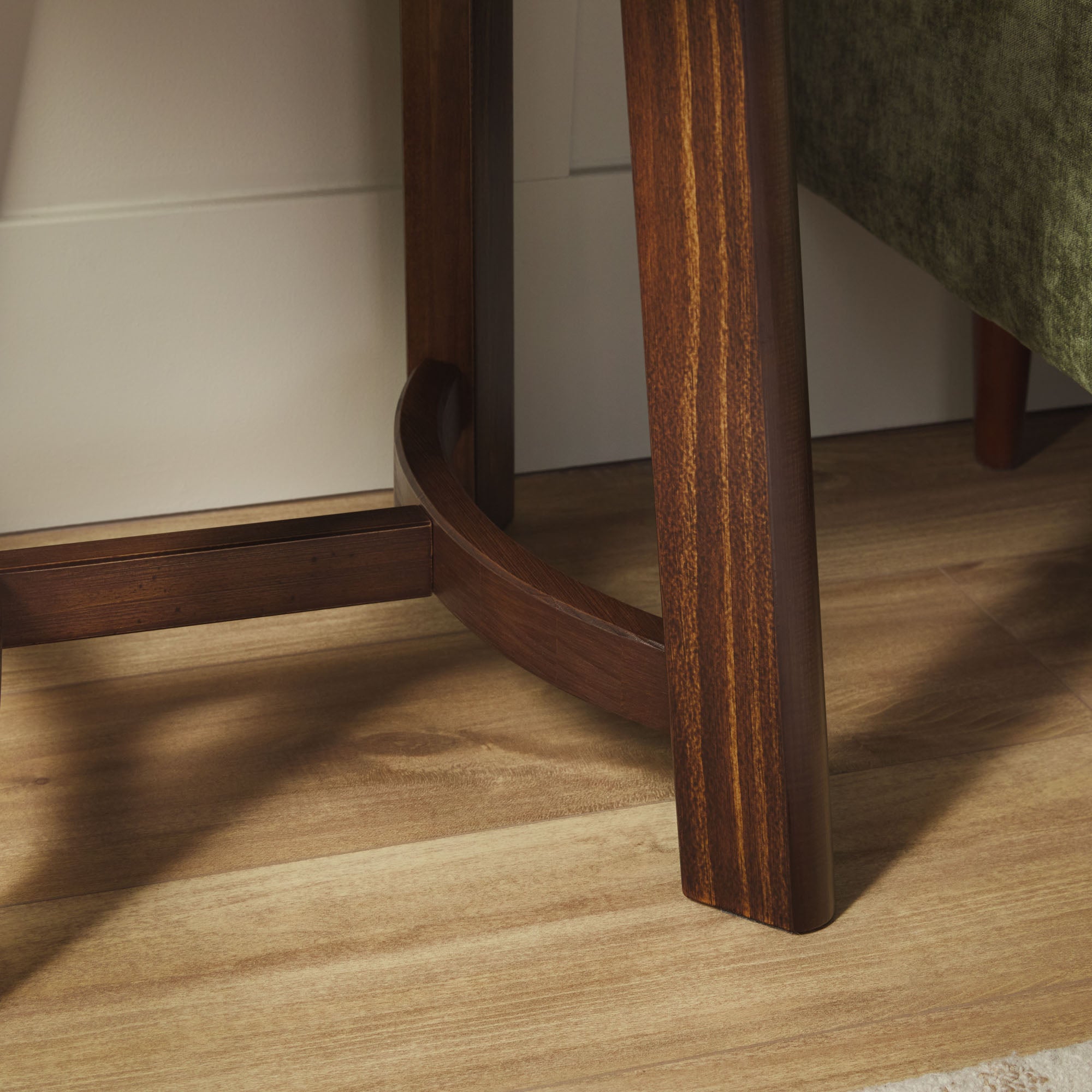 Colt Modern Farmhouse Easy Assembly 18" Side Table