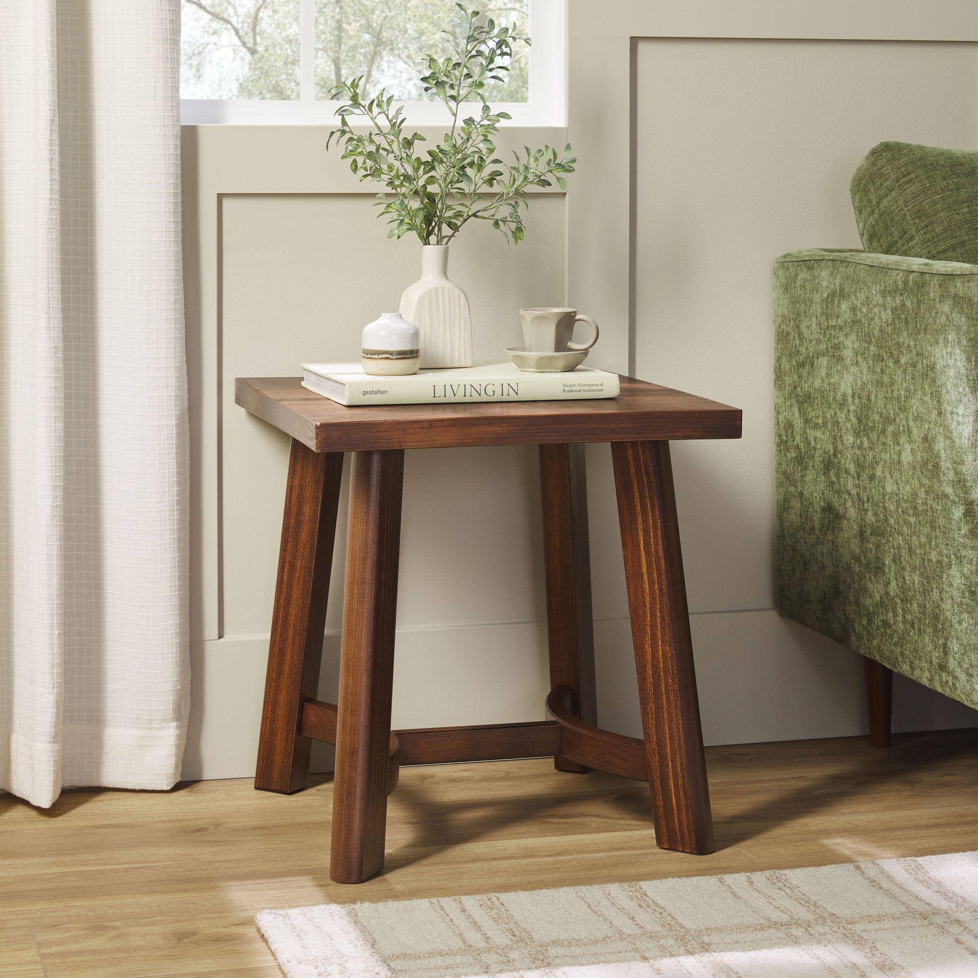 Colt Modern Farmhouse Easy Assembly 18" Side Table