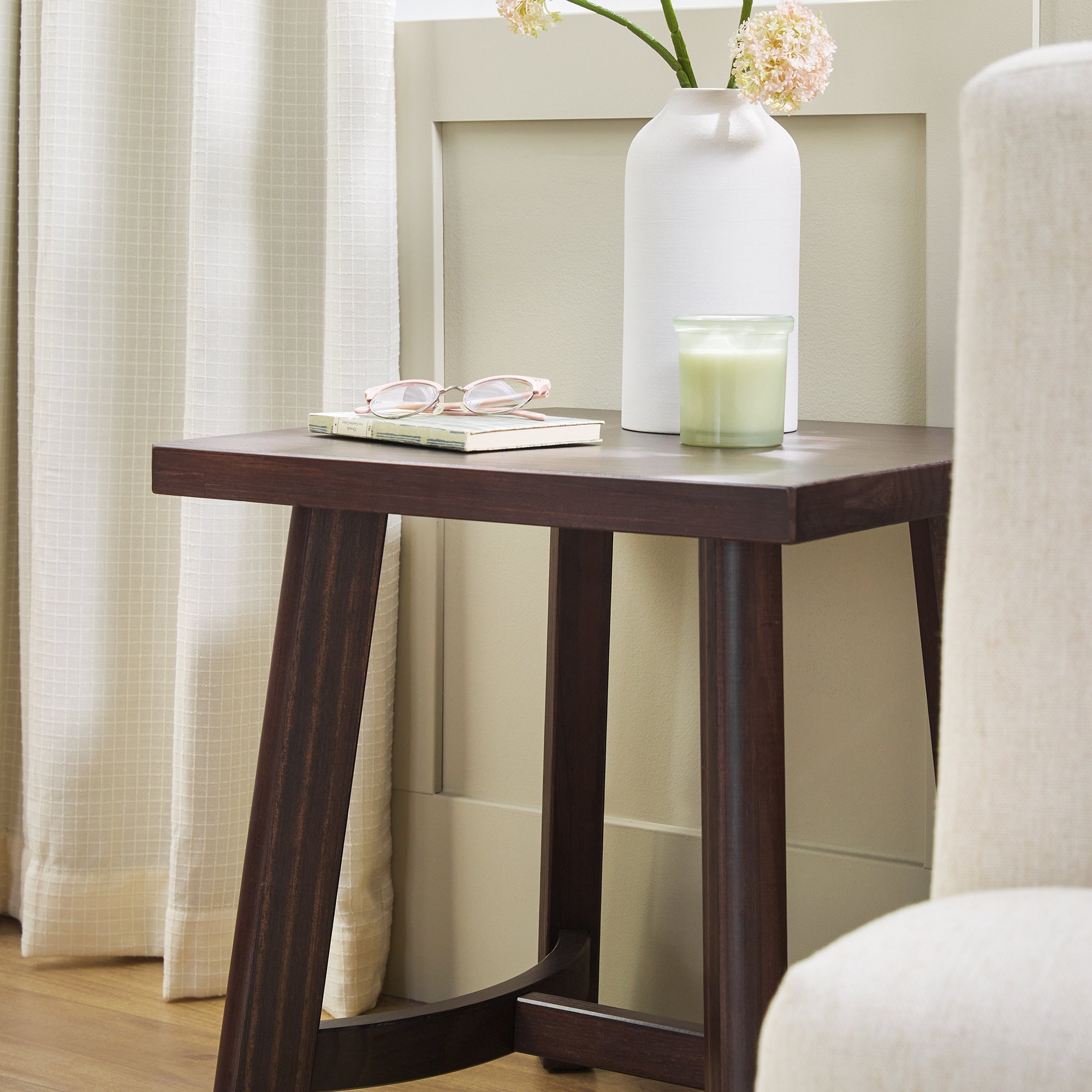 Colt Modern Farmhouse Easy Assembly 18" Side Table