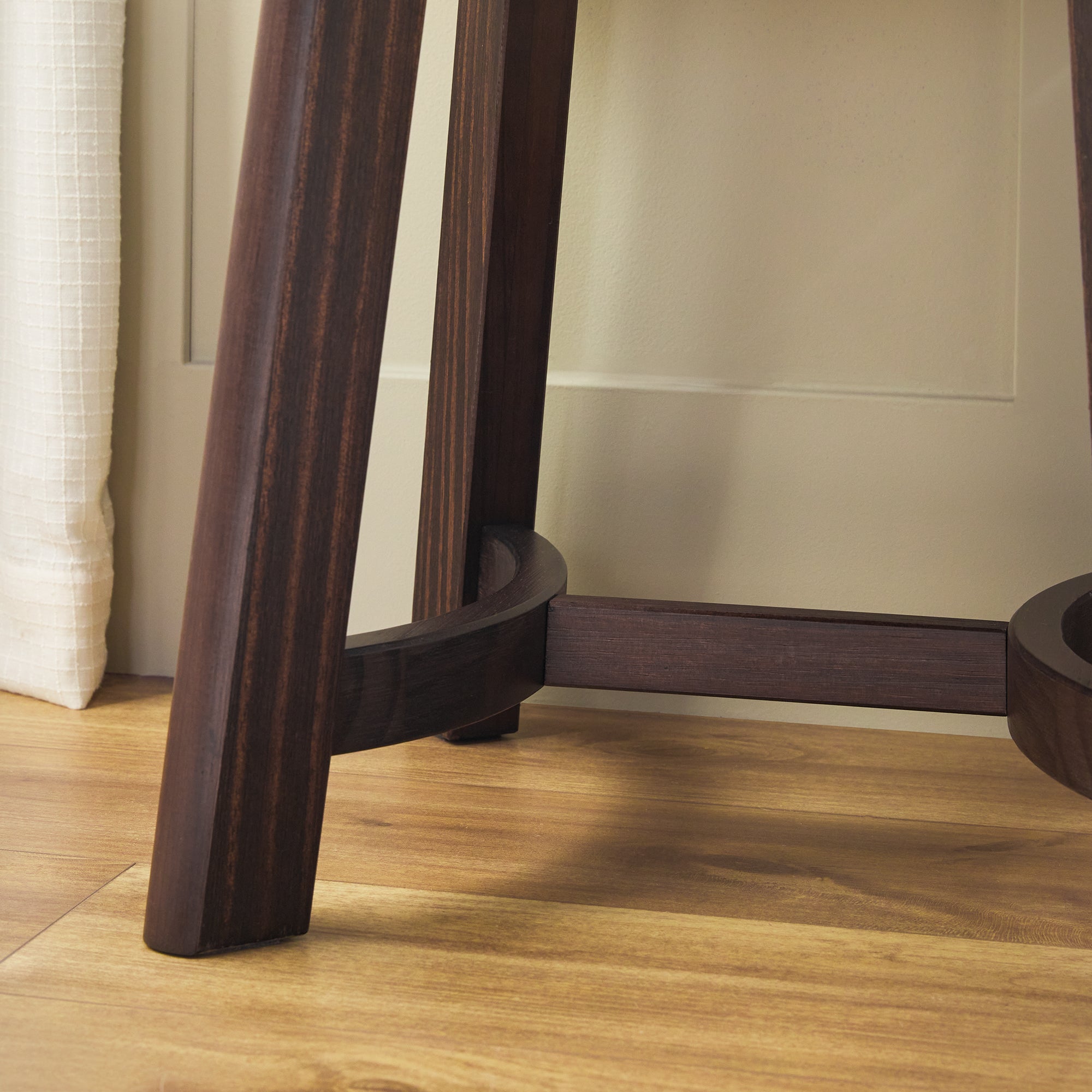 Colt Modern Farmhouse Easy Assembly 18" Side Table