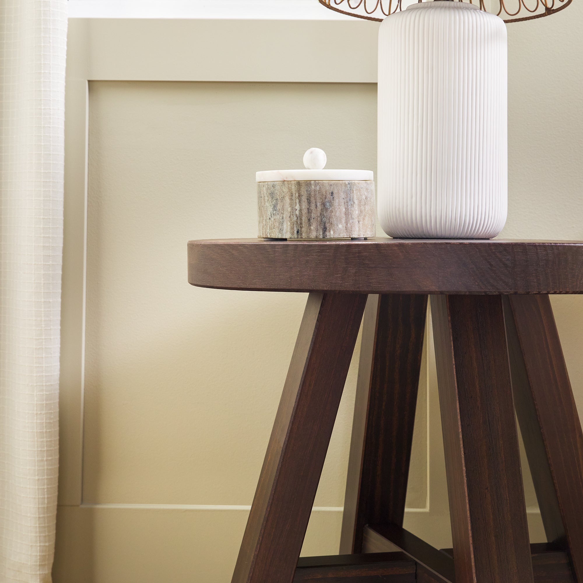 Colt Modern Farmhouse Easy Assembly 18" Side Table