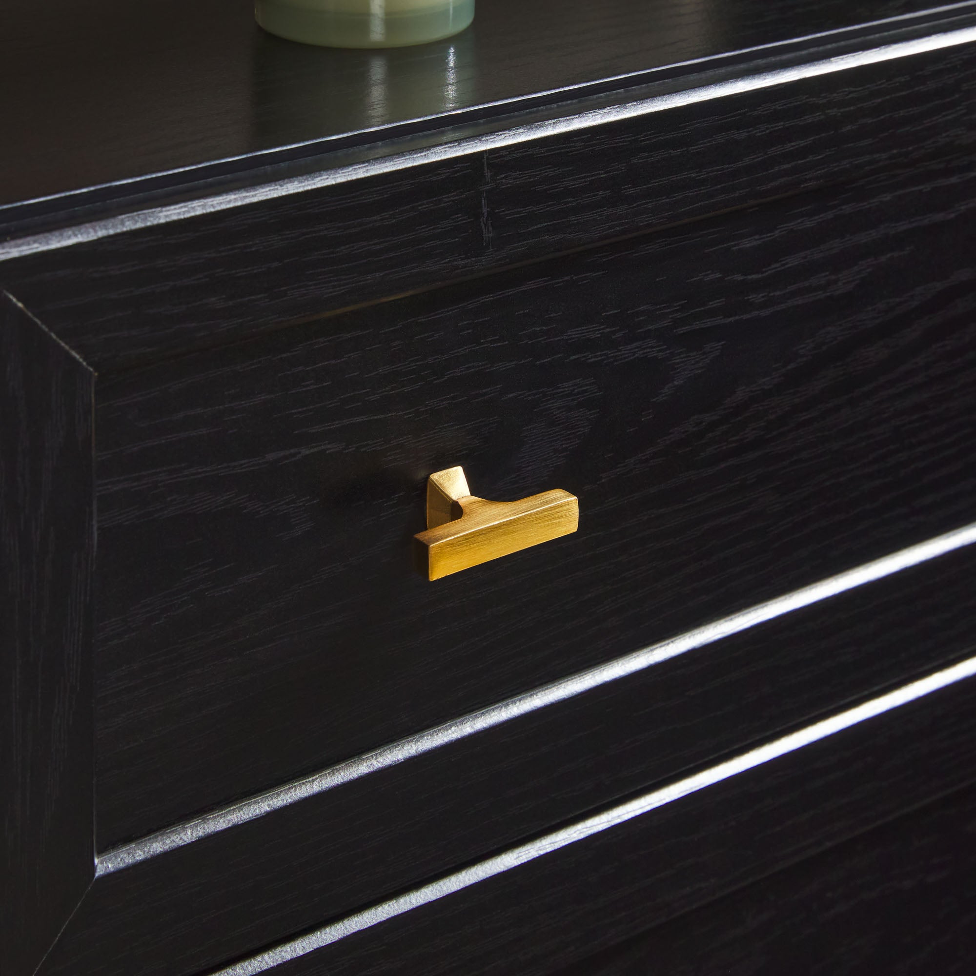 Clyde Modern Farmhouse Easy Assembly 2-Drawer Nightstand/Side Table