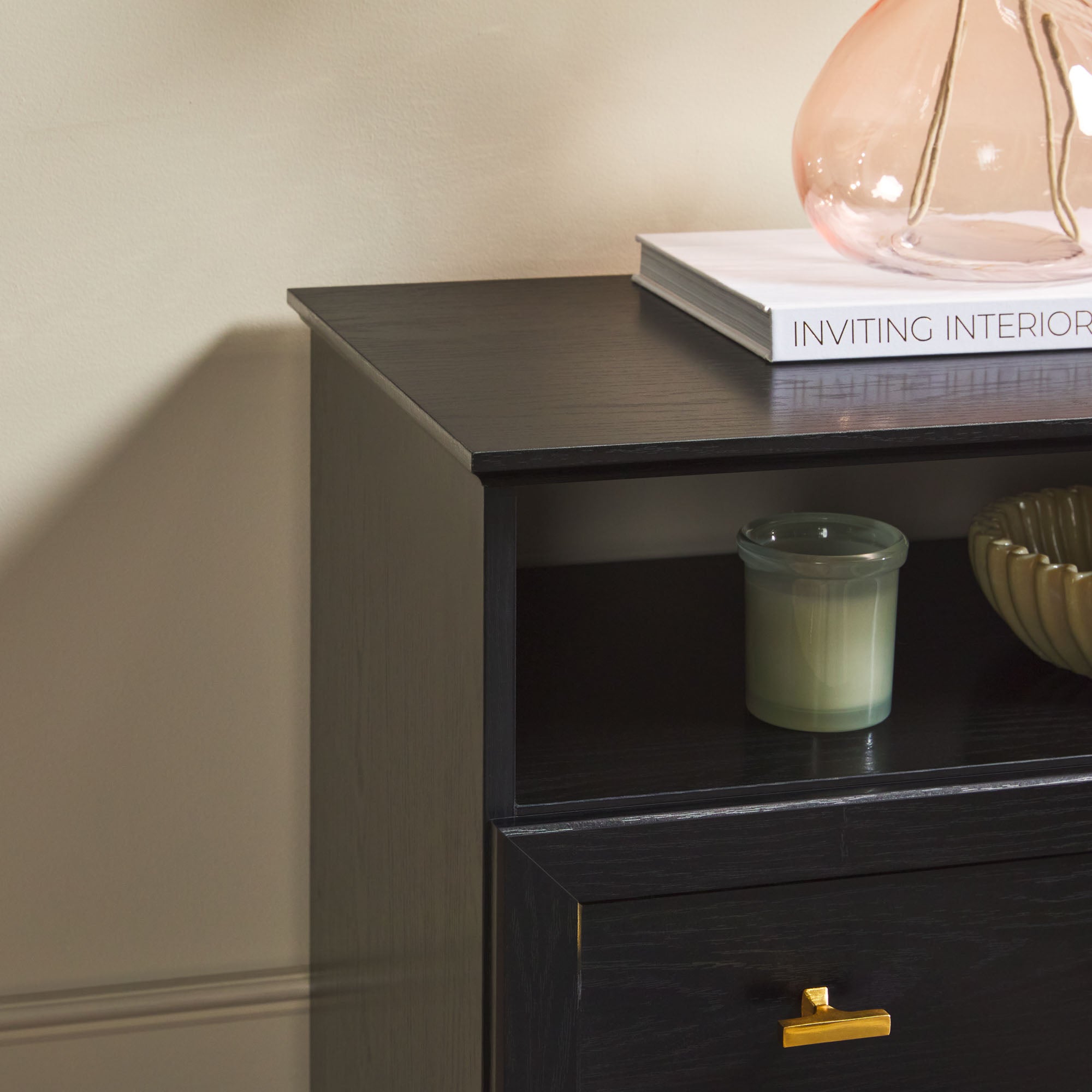 Clyde Modern Farmhouse Easy Assembly 2-Drawer Nightstand/Side Table